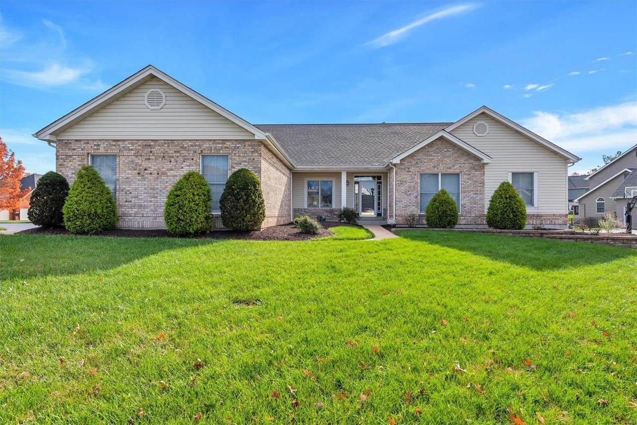 16844 Sunset Circle - Photo 1