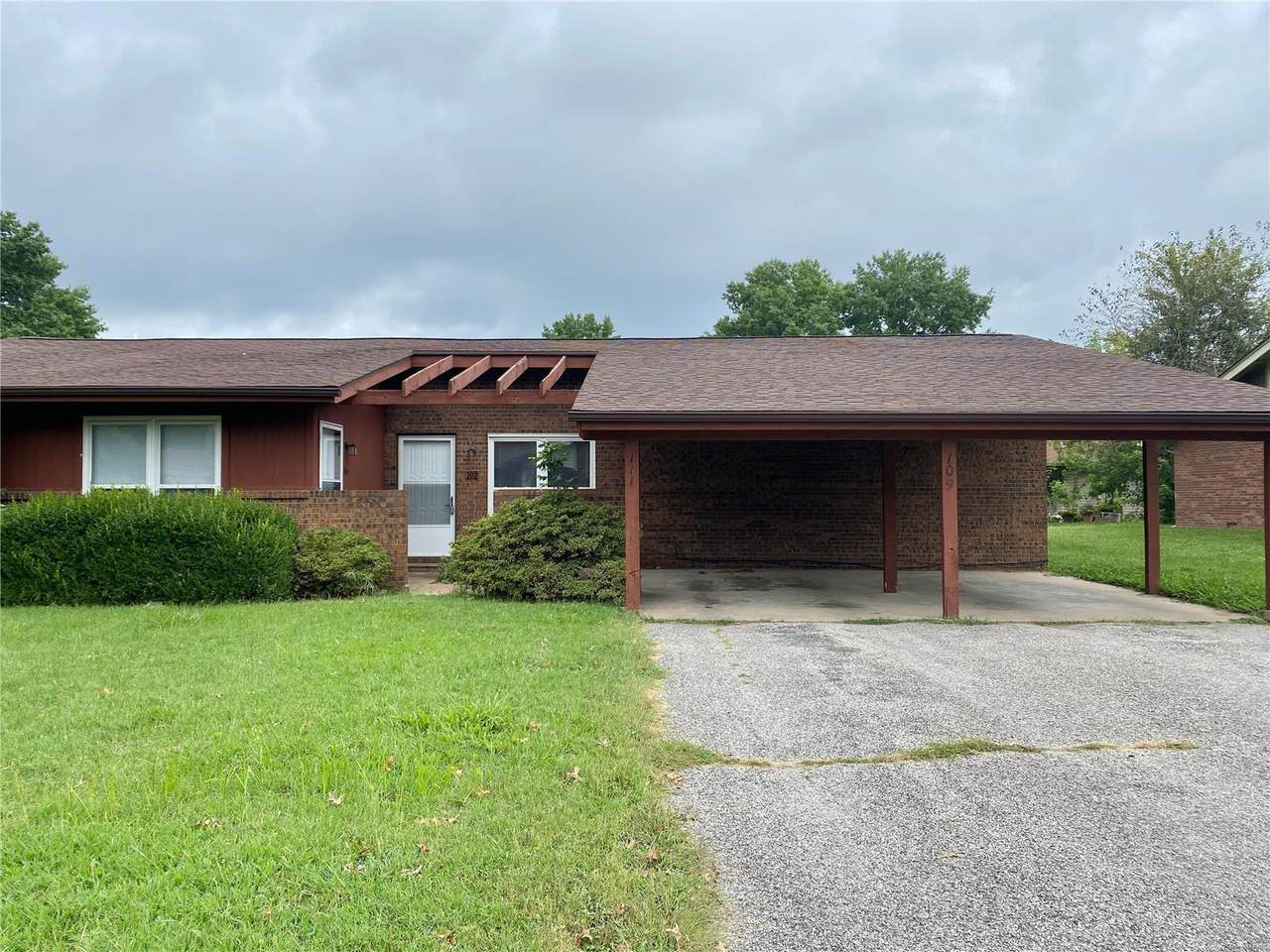 109 Chase Park - Photo 1