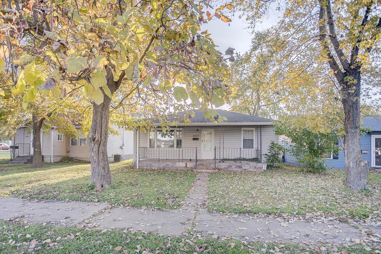 2935 Morgan Avenue - Photo 1