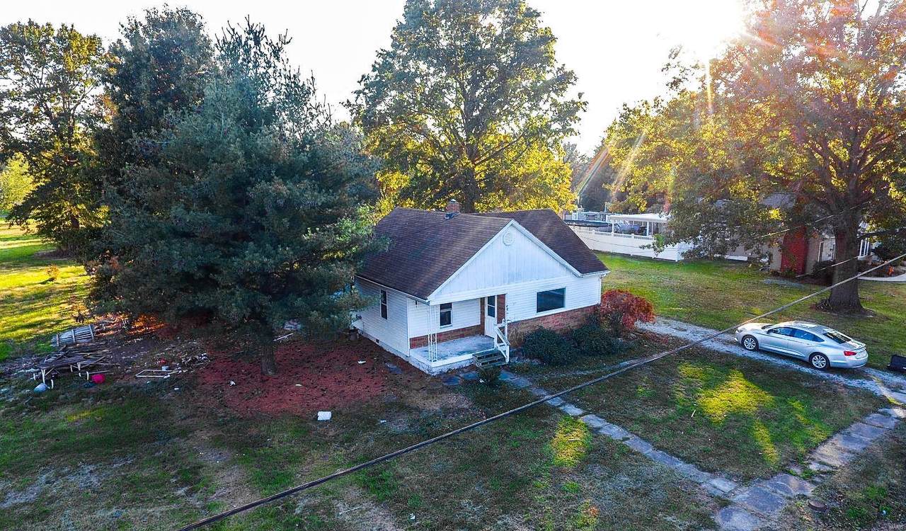 111 Fisher Avenue - Photo 1