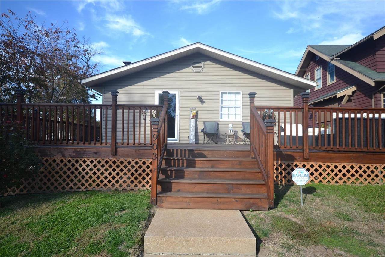 903 East Main Street - Photo 1