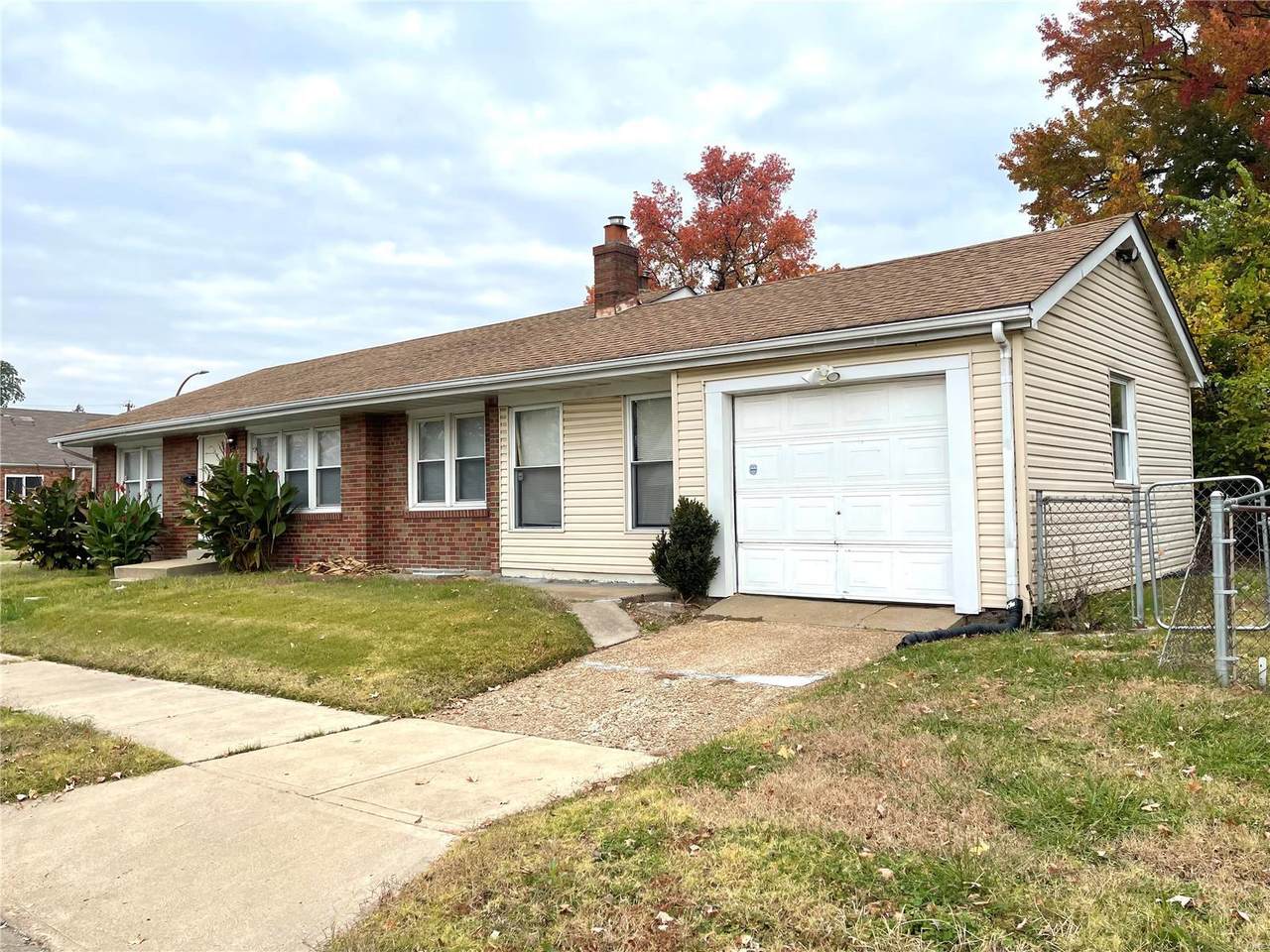 1827 Switzer Avenue - Photo 1