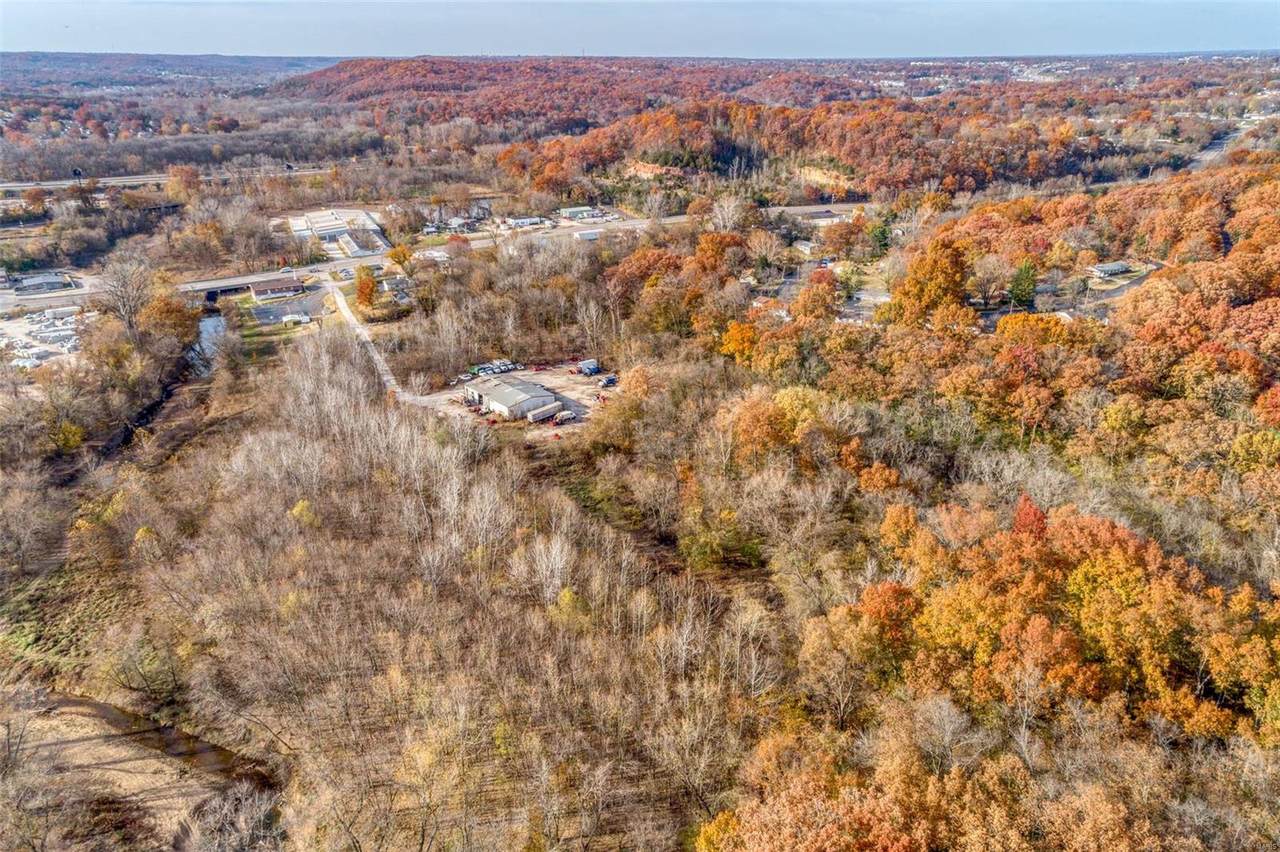 883 Big Z Boulevard - Photo 1