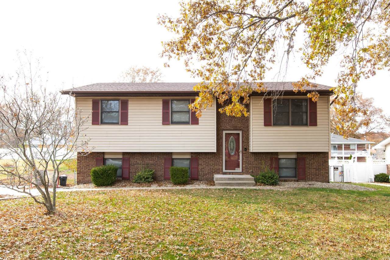 11 Magnolia Drive - Photo 1