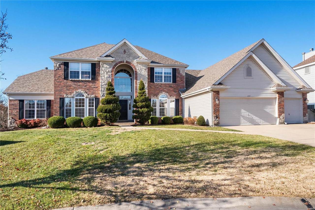 219 Spyglass Hill Drive - Photo 1