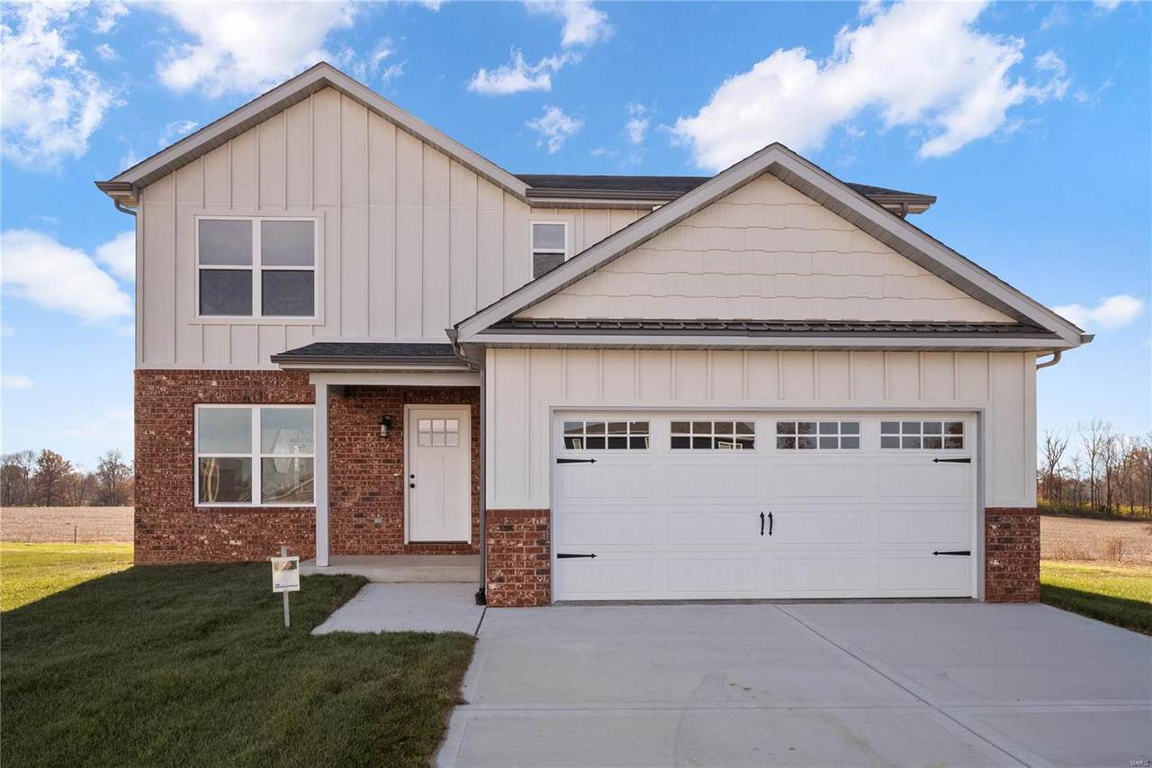 1009 Torrey Lane - Photo 1