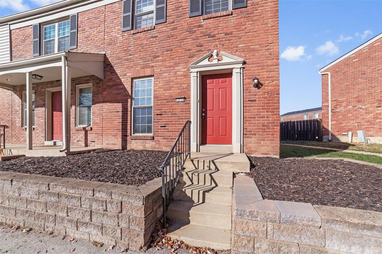 1233 Clarkson Court - Photo 1