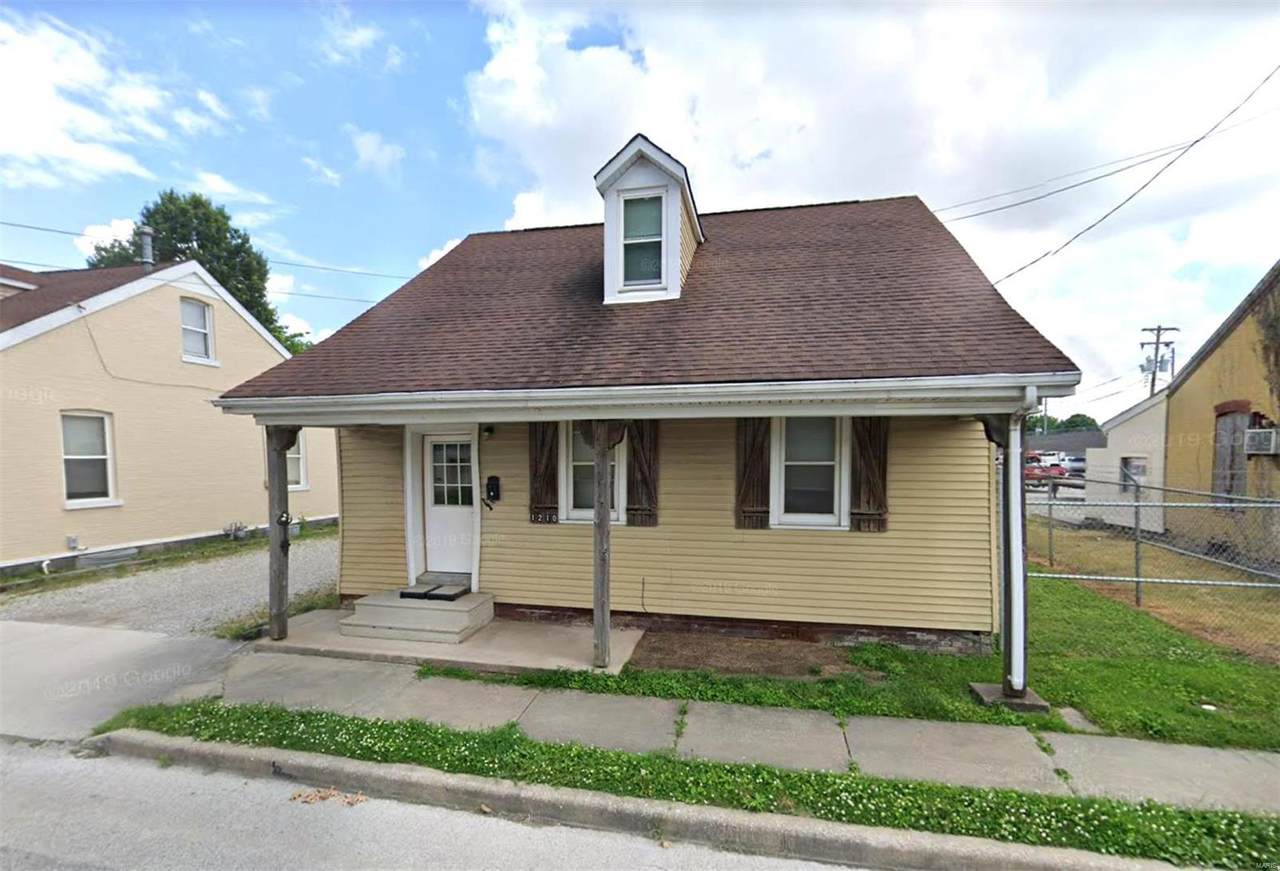 1210 B Street - Photo 1