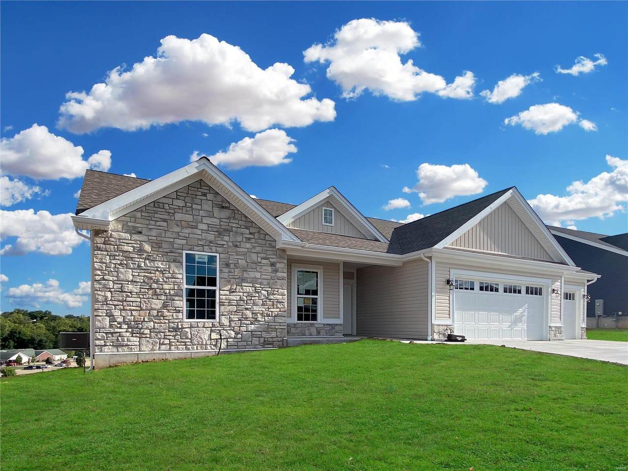 2272 Statten Drive - Photo 1