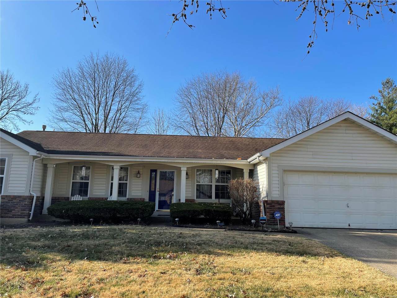 3809 Trinity Circle - Photo 1