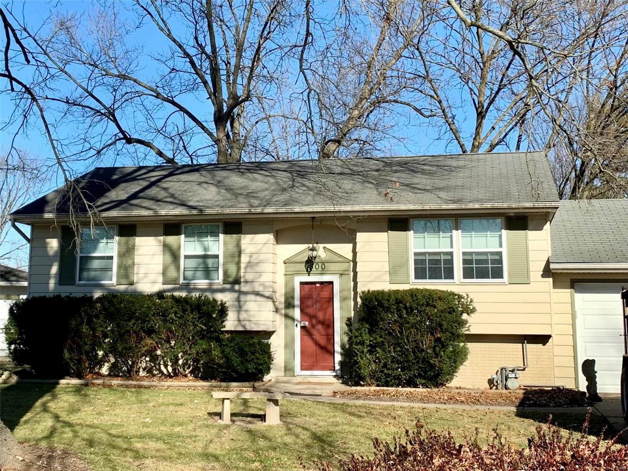 300 Meadowlark Drive - Photo 1