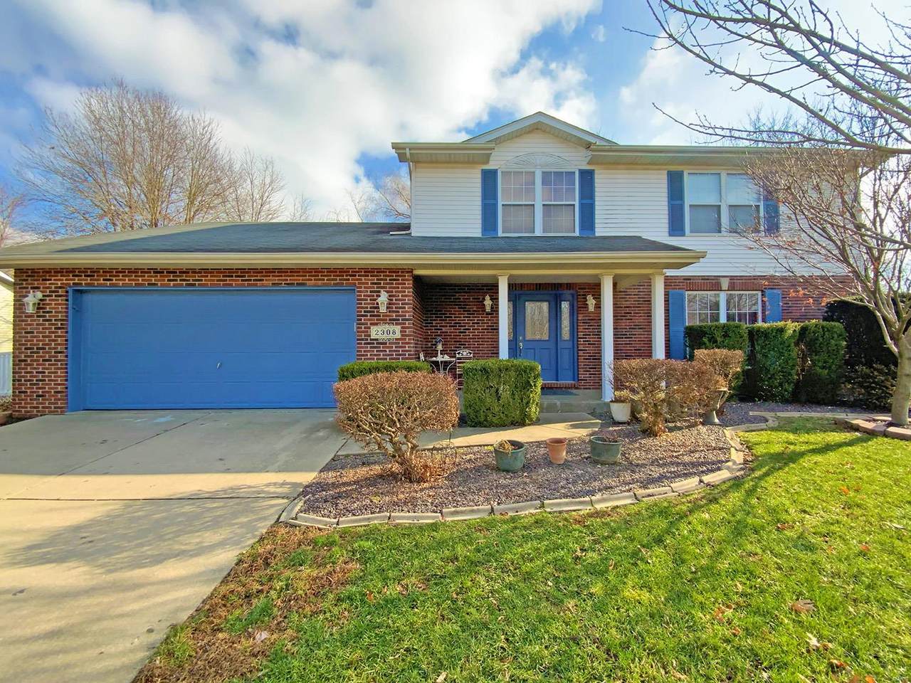 2308 Ellington Drive - Photo 1
