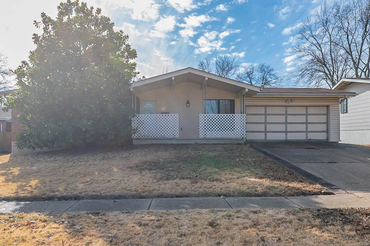 1254 Kingsford - Photo 1