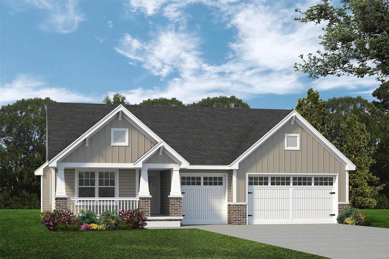 2642 London Lane - Photo 1
