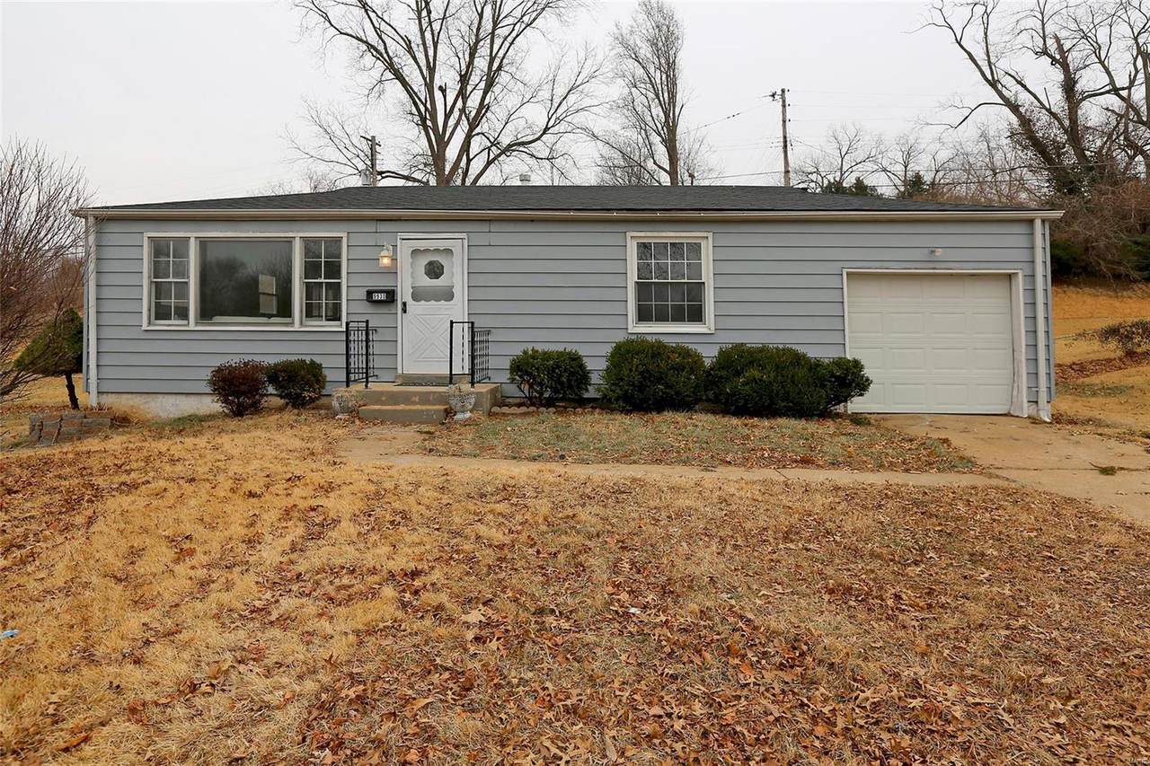 9930 Gloucester - Photo 1