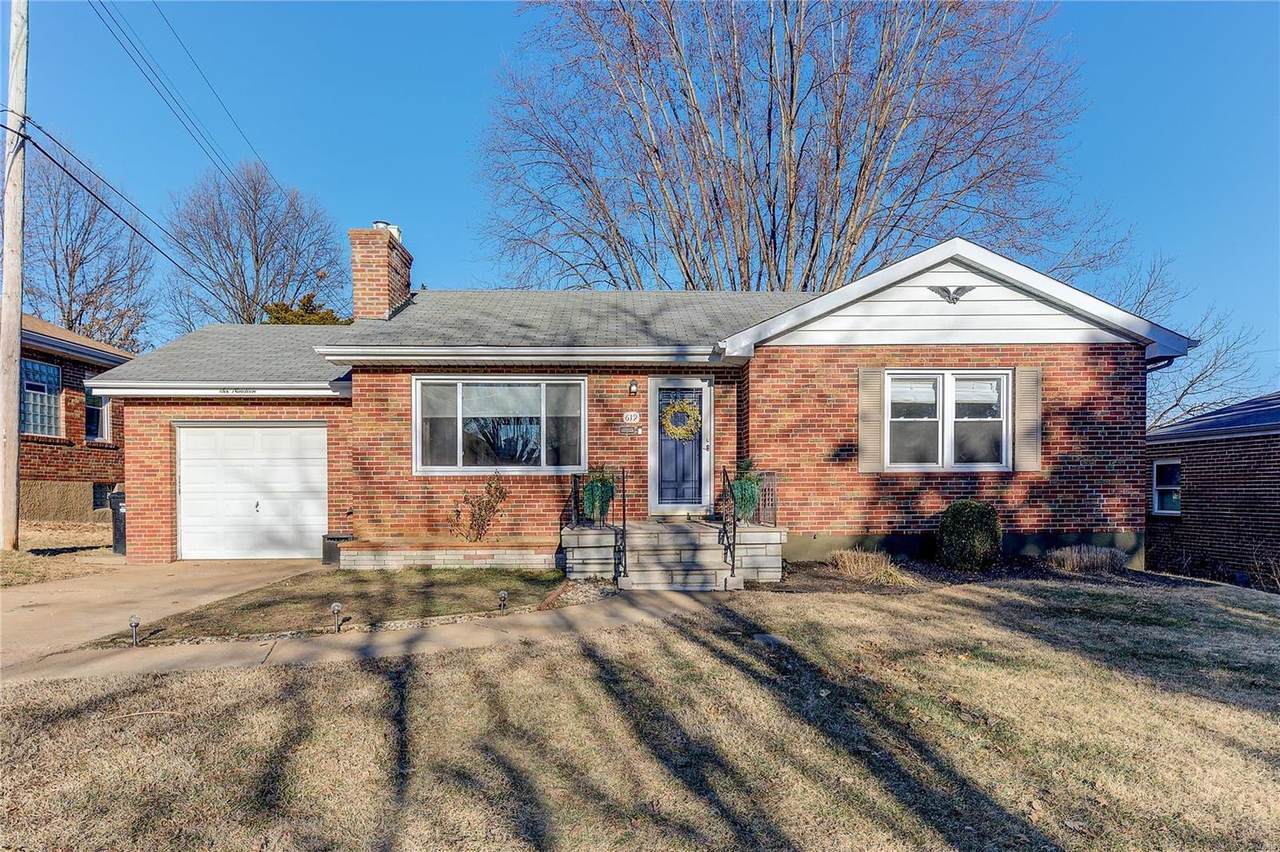 619 Arlee Avenue - Photo 1