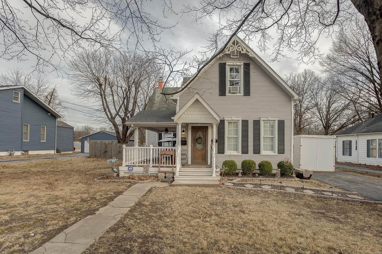 2315 Brown Street - Photo 1