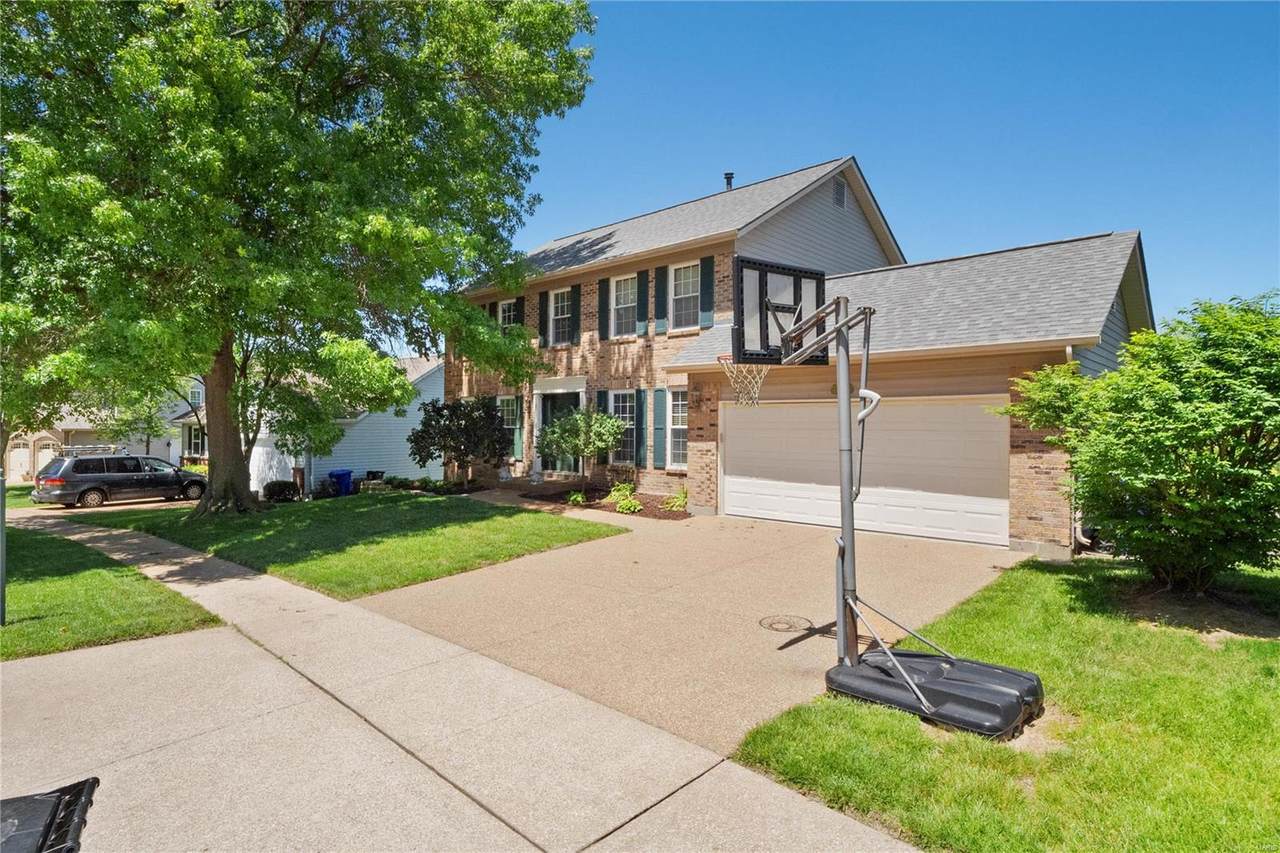 1025 Remington Oaks Court - Photo 1