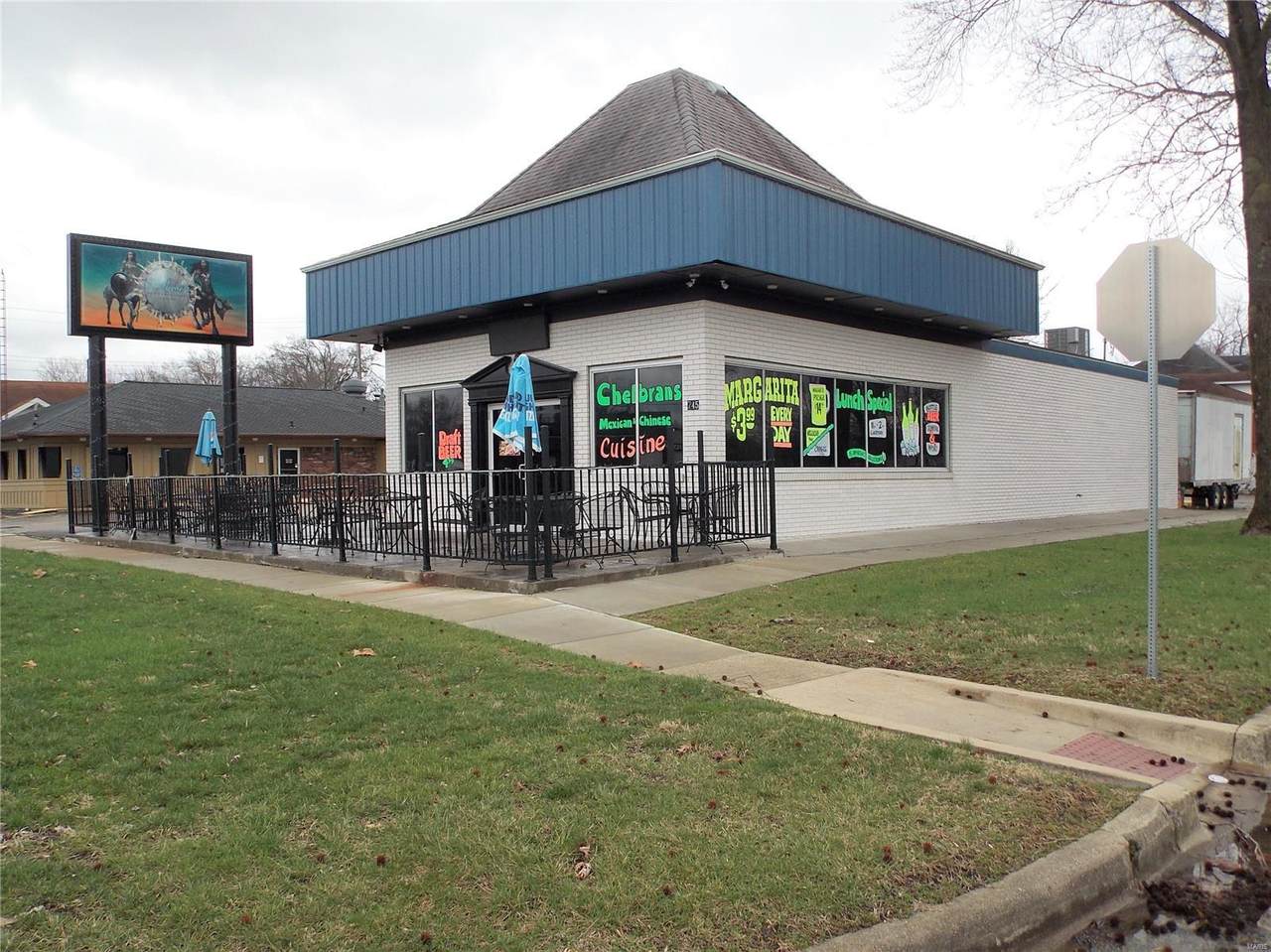 745 Broadway Street - Photo 1