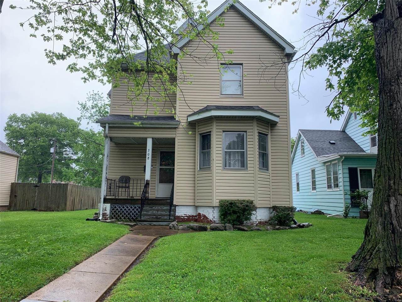 308 3rd Street - Photo 1