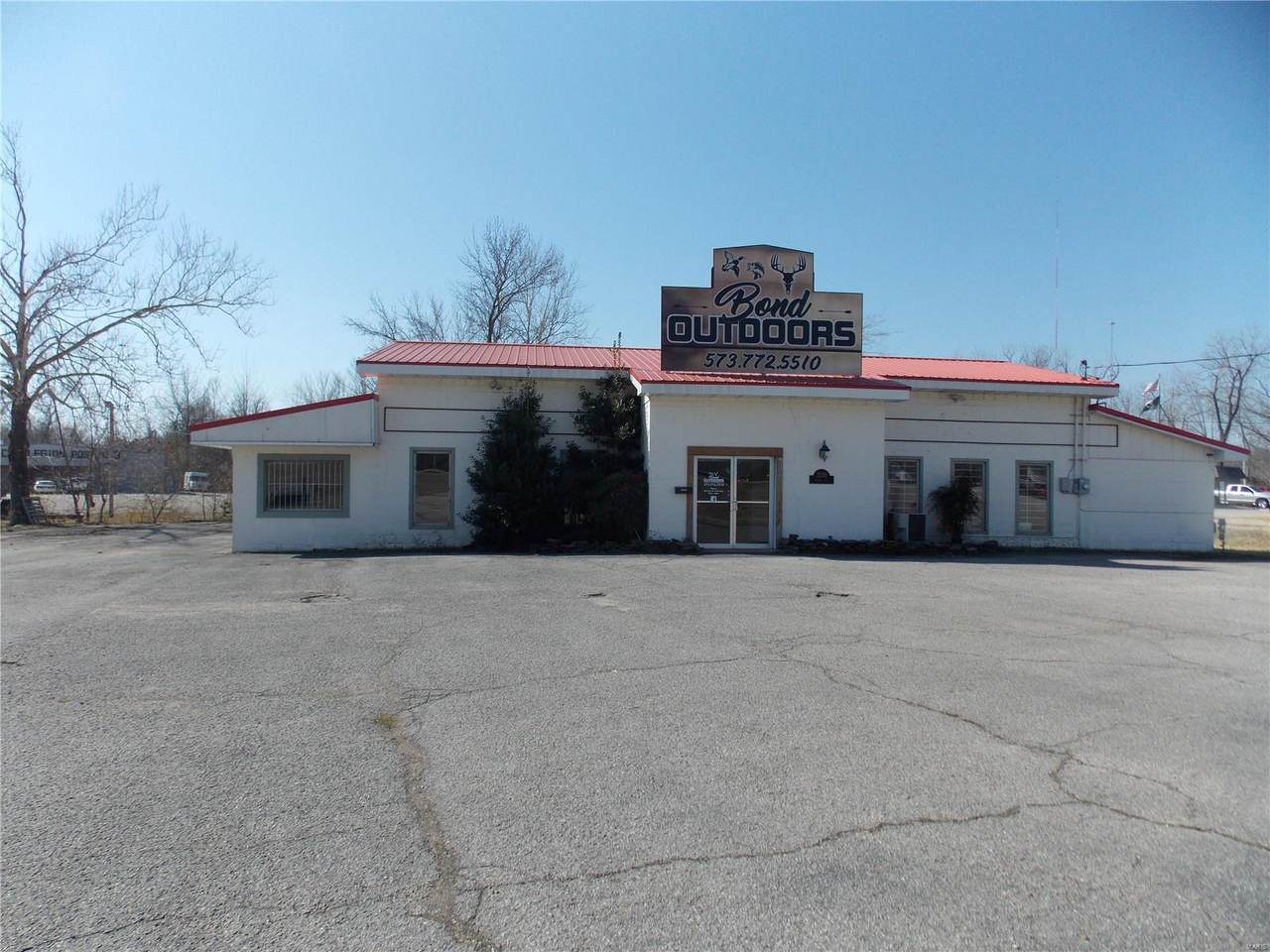 2330 Kanell Boulevard - Photo 1