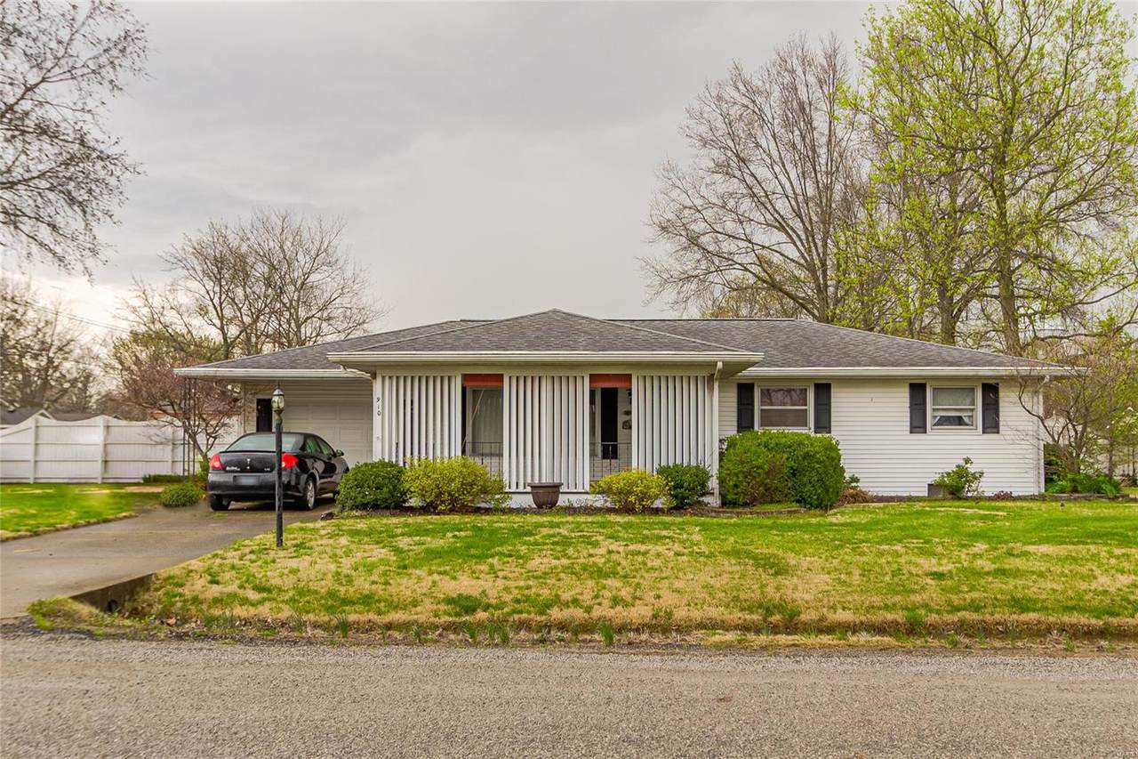 910 19th Street - Photo 1