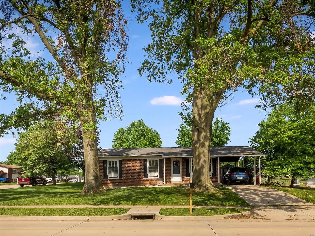 2263 Mckelvey - Photo 1