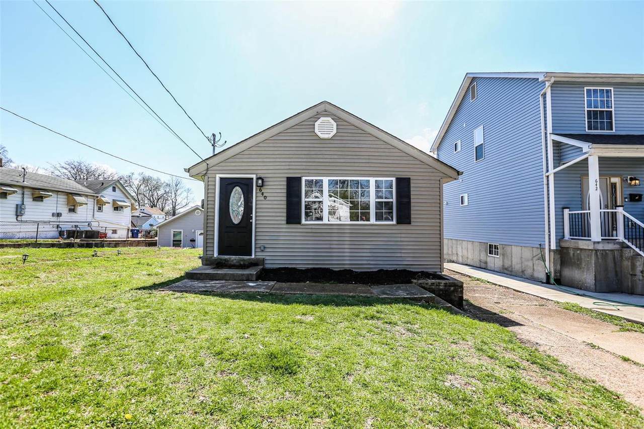 640 Allen Avenue - Photo 1