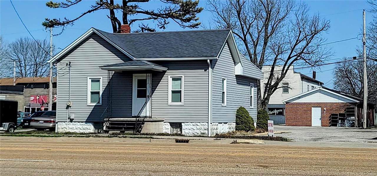 2108 Center Street - Photo 1