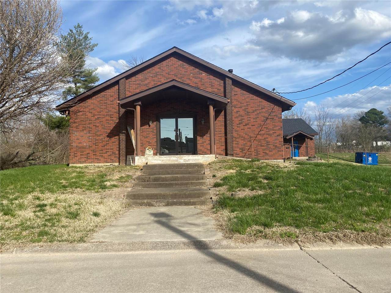 344 Union Avenue - Photo 1