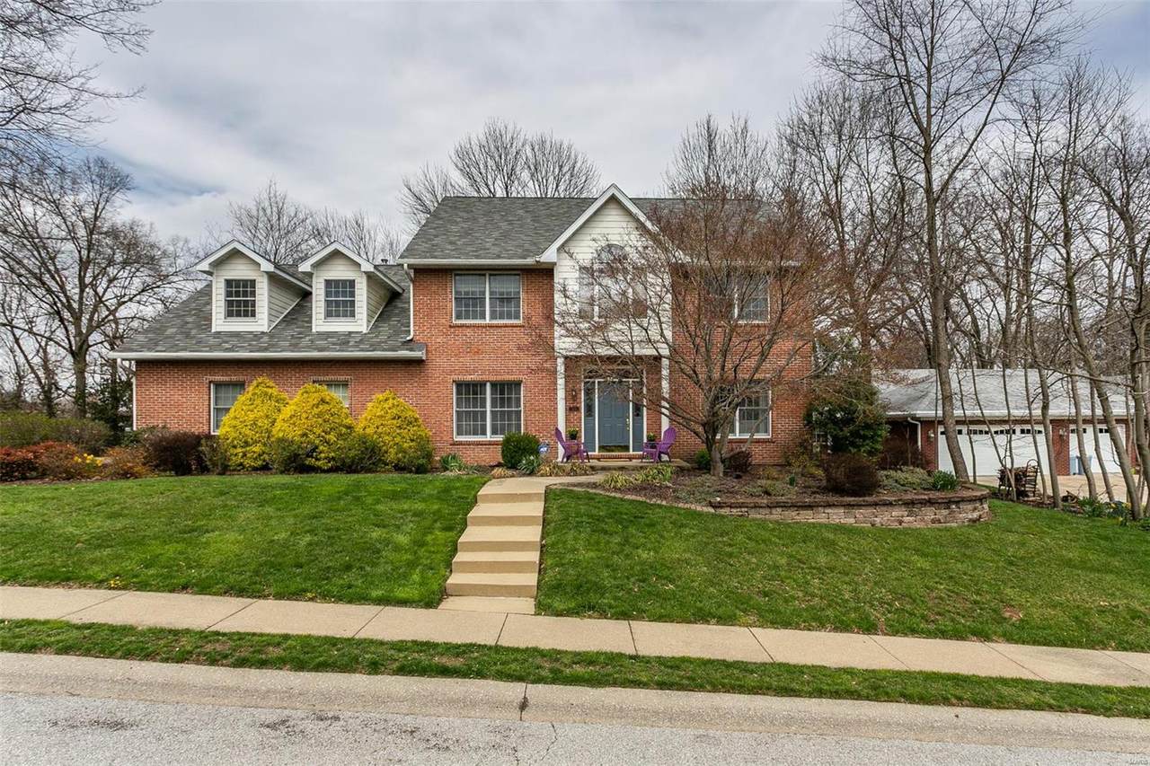 209 Woodland Ct. - Photo 1