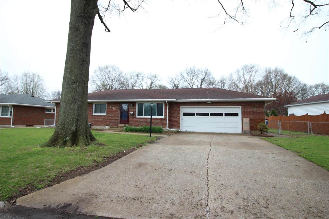 2514 Lynch Avenue - Photo 1