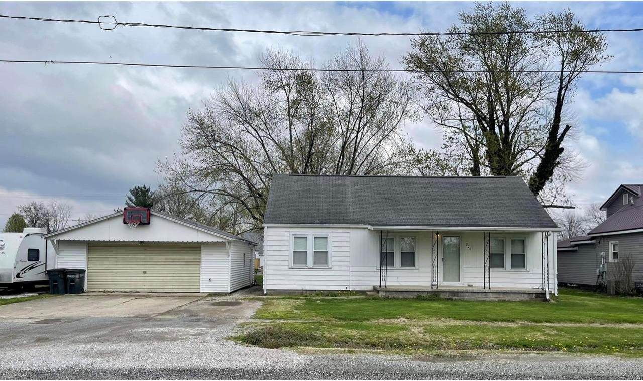 204 Mulberry - Photo 1