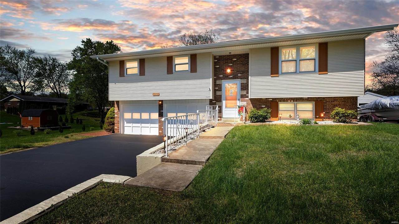 3101 Mary Drive - Photo 1