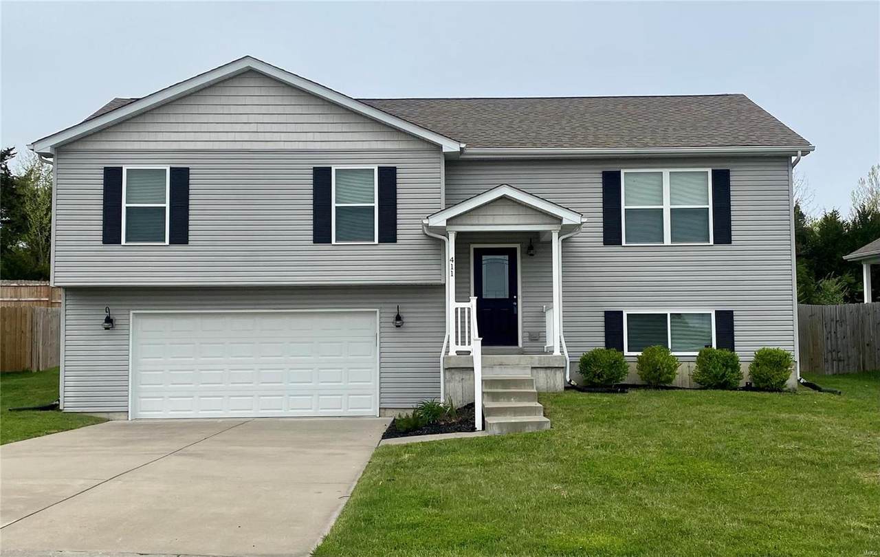 411 Godsey - Photo 1