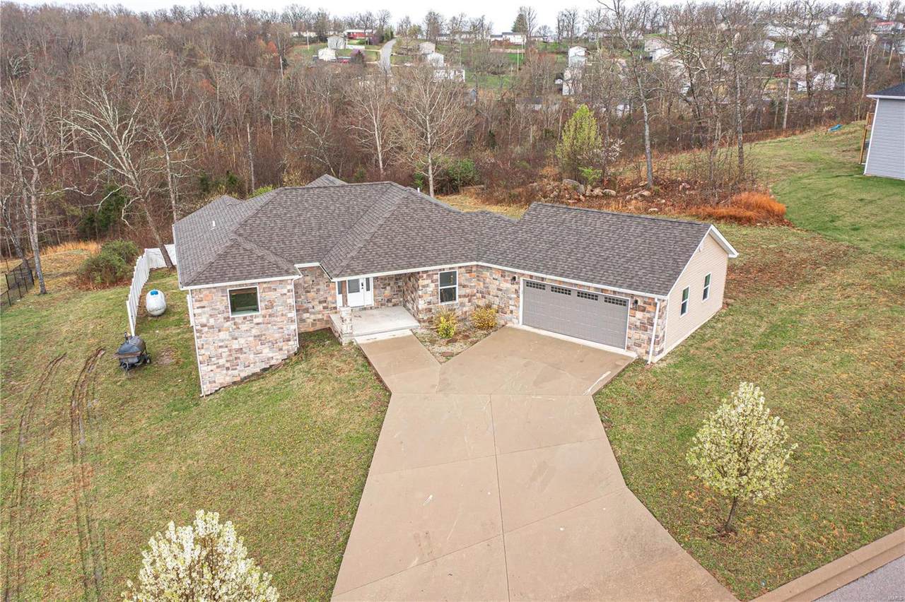192 Ridgeview Drive - Photo 1