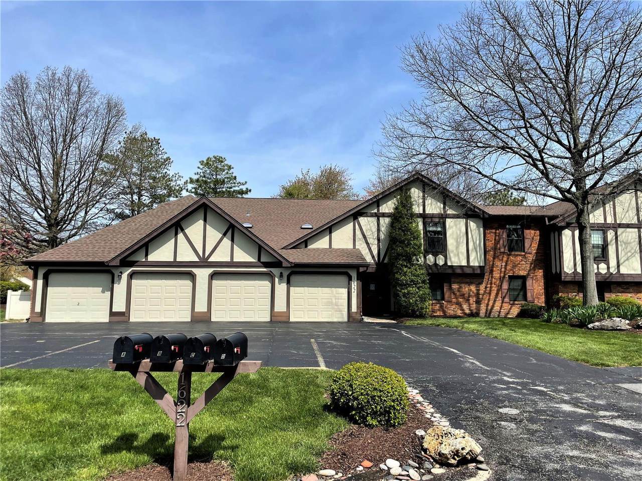 1622 Walpole - Photo 1