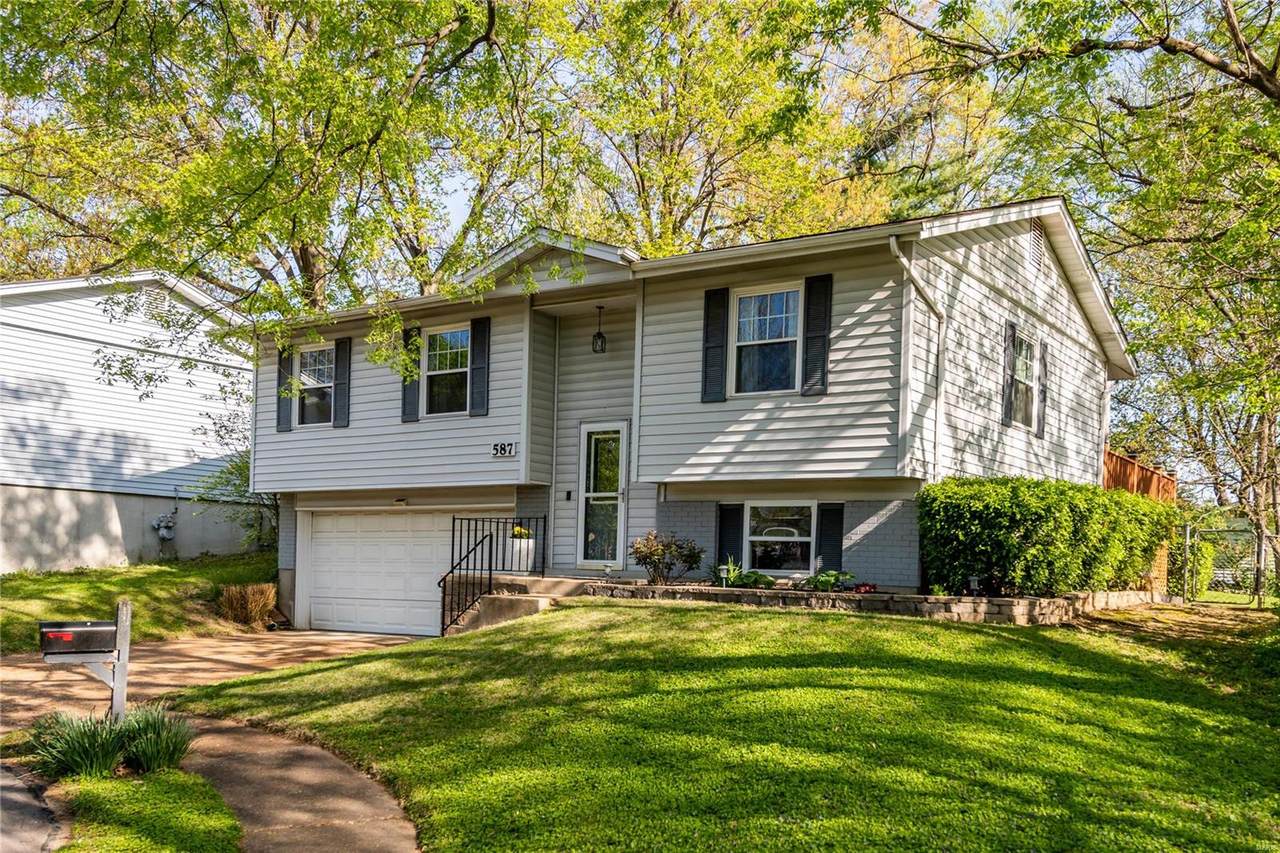 587 High Avenue - Photo 1