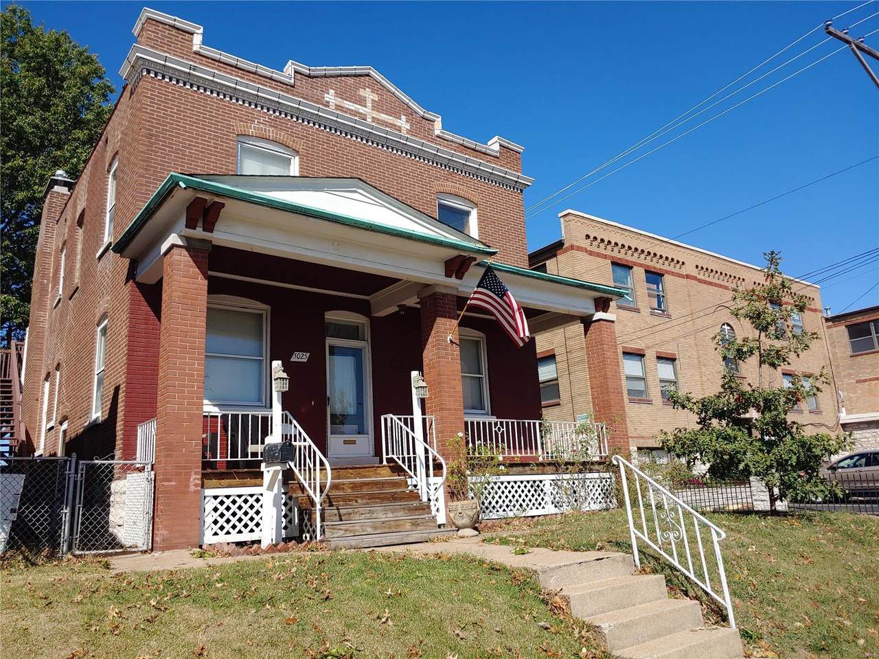 5025 Adkins Avenue - Photo 1