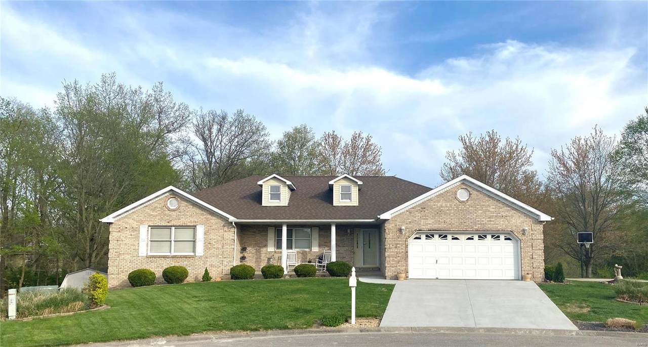 909 Deer Trail Court - Photo 1