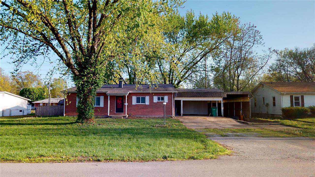 2528 Pine Street - Photo 1