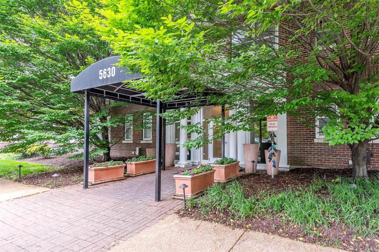 5630 Pershing Avenue - Photo 1
