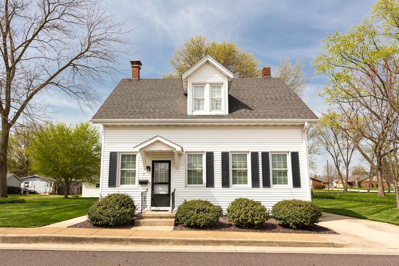 9 Oak Street - Photo 1