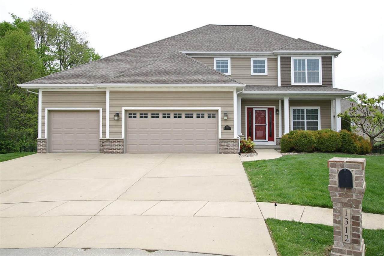 1312 Hollander Court - Photo 1