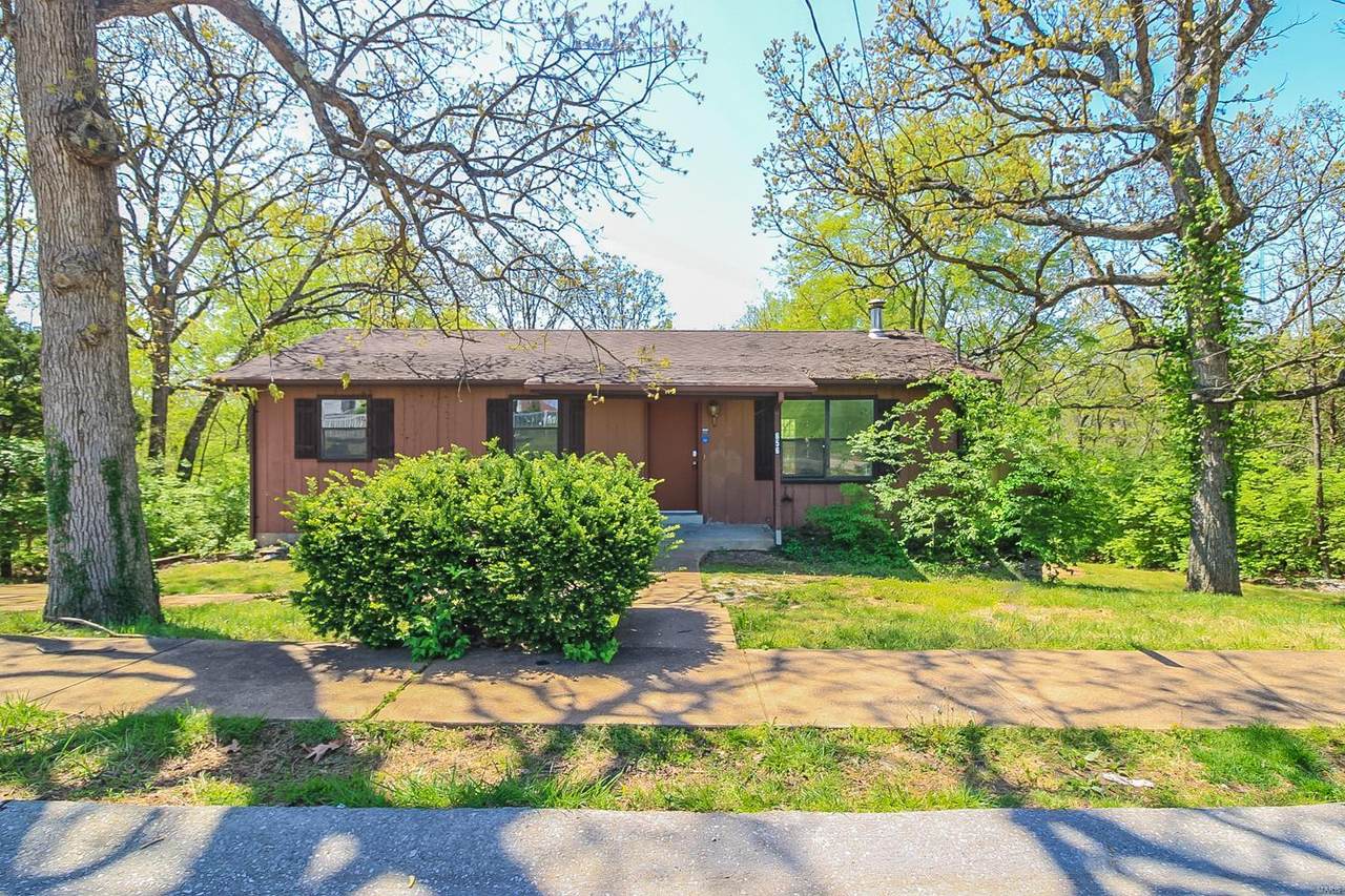 656 Rockwood - Photo 1