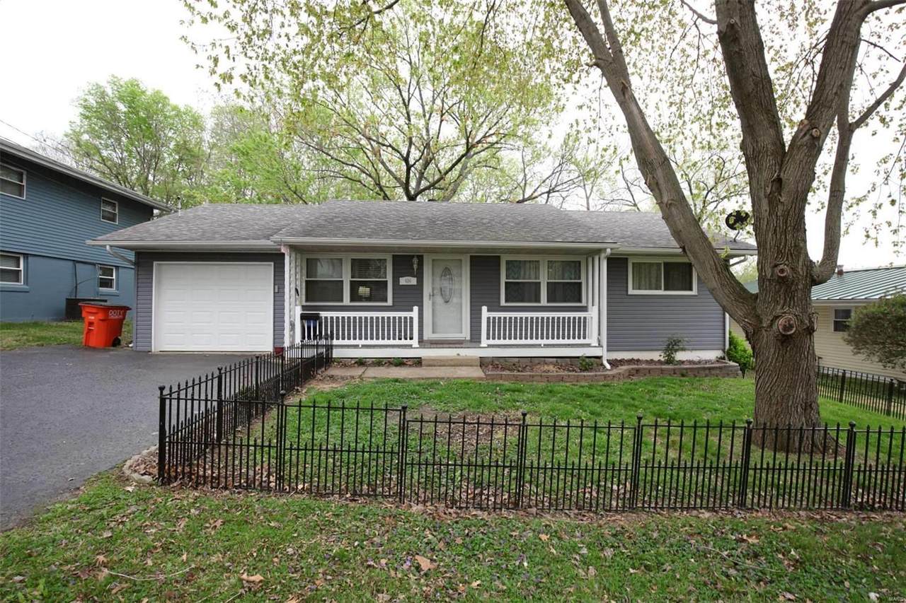 624 4th Street - Photo 1