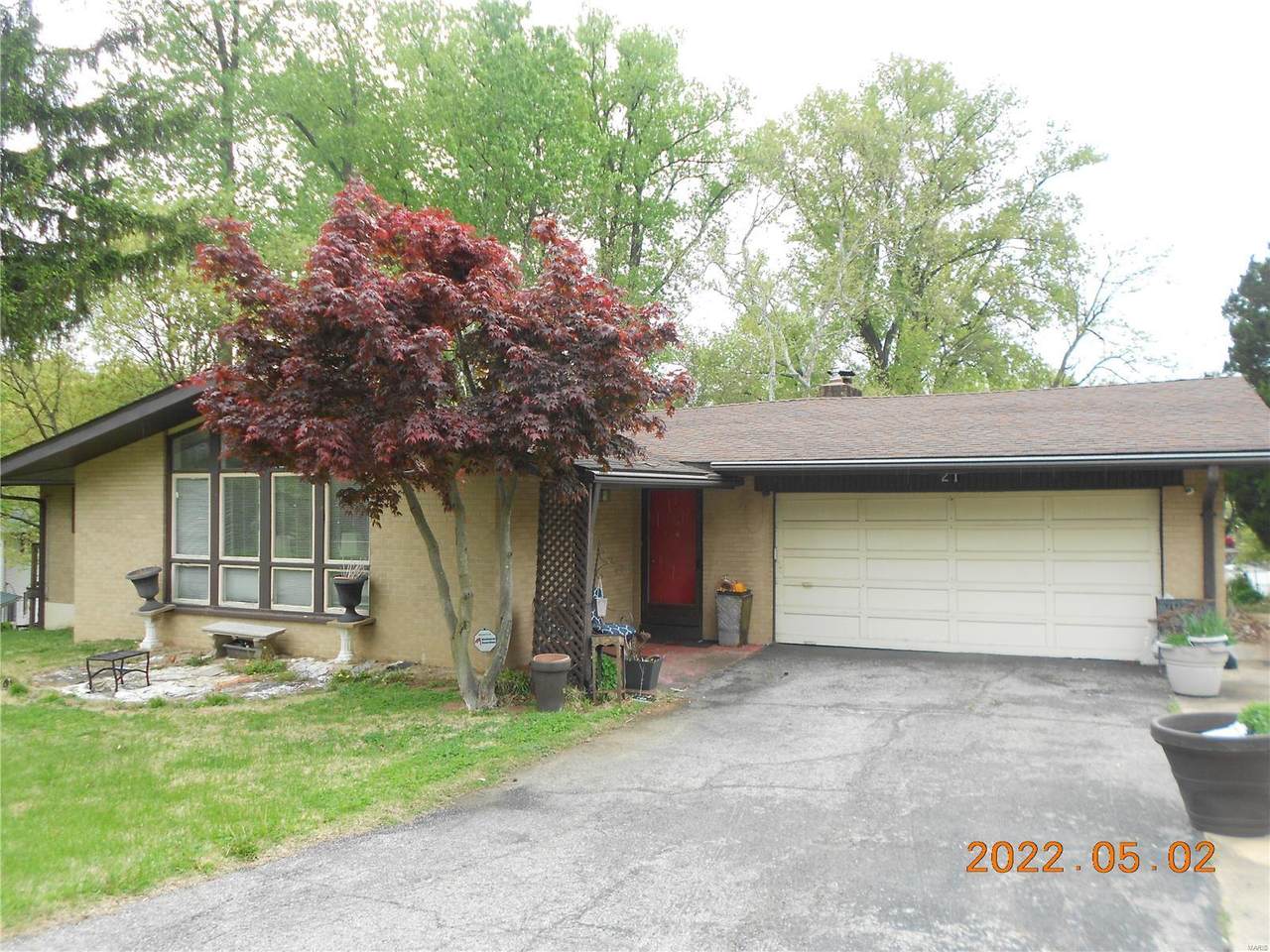 21 Cardigan Drive - Photo 1