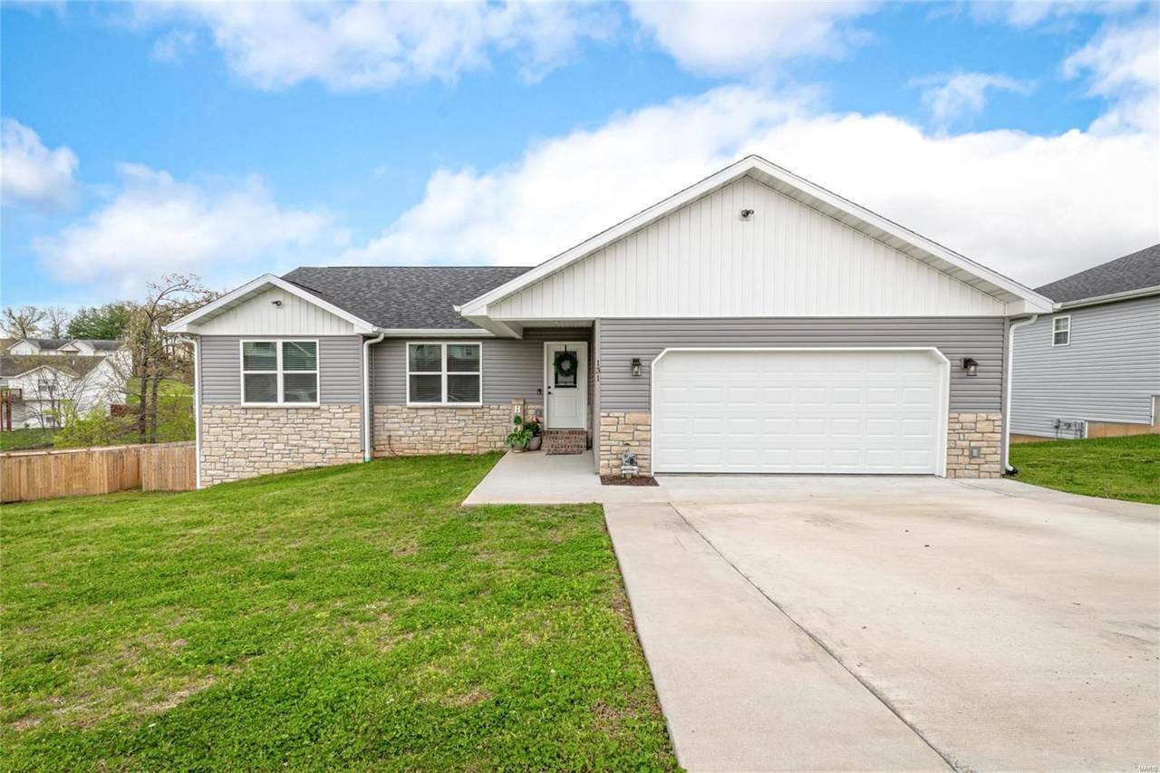 131 Mary Catherine Street - Photo 1