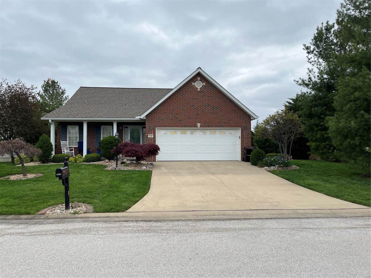 5238 Willis Avenue - Photo 1