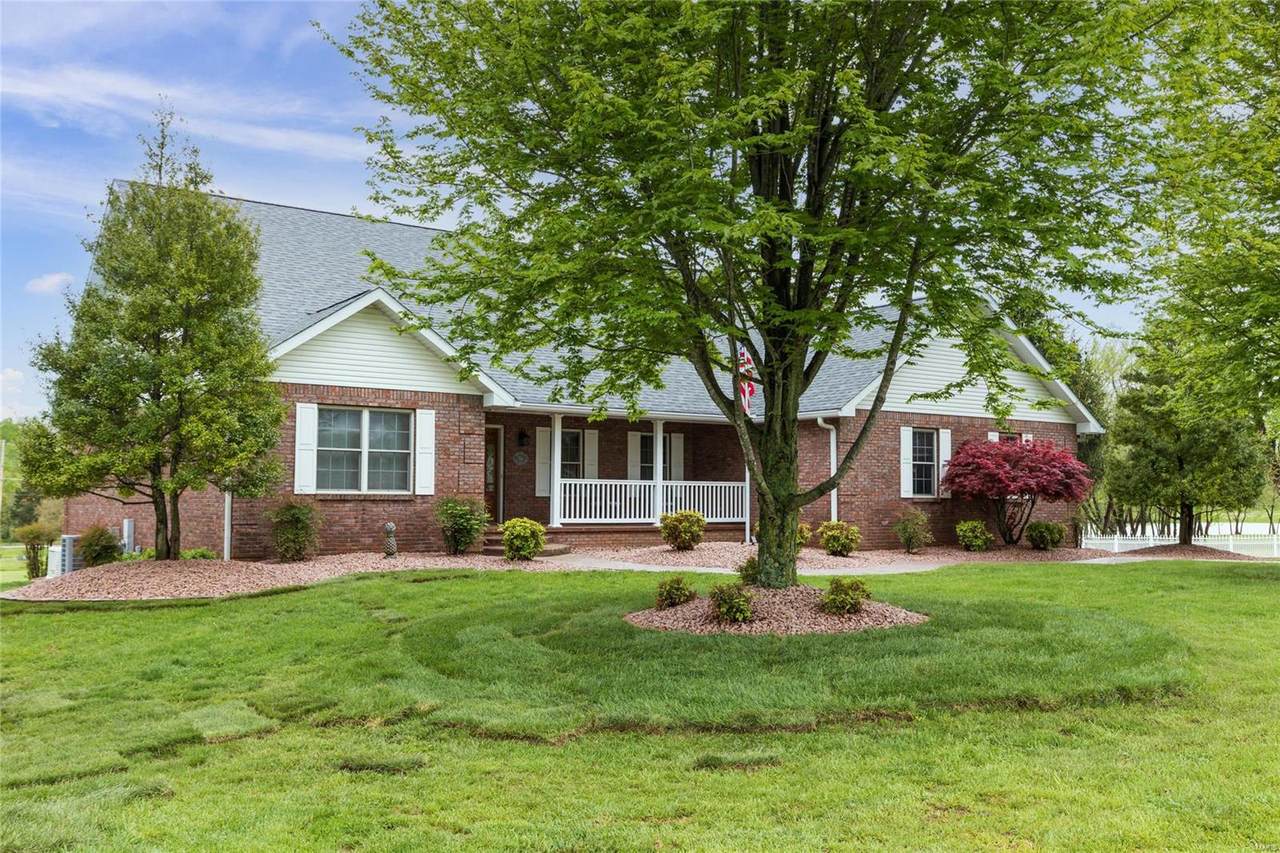 751 Lake Forrest - Photo 1